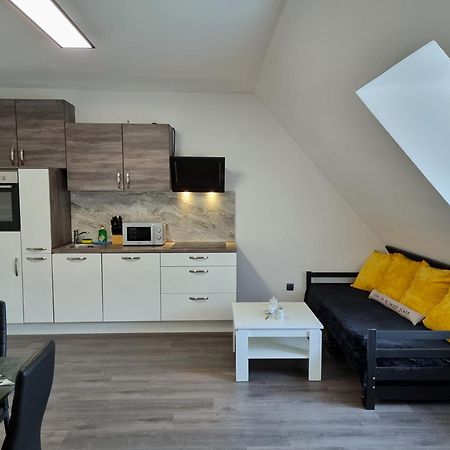 Апартаменти Rentcenter79 Sankt Peter-Freienstein Екстер'єр фото